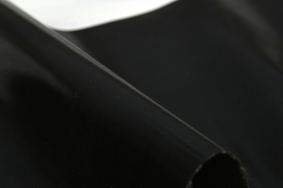 ผ้าใยแก้วเคลือบยางซิลิโคนความร้อน 1600gsm สำหรับวัสดุผ้าห่มเชื่อม
