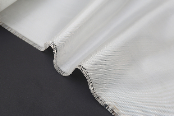 0.73 oz/sq E Fiberglass Cloth Style 106 สำหรับ RC Balsa Models และ Viel Layers