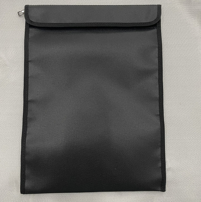 กระเป๋าใส่แฟ้มทนไฟสีเงินไฟเบอร์กลาสไม่ระคายเคือง 1000 ℉ 17x27cm