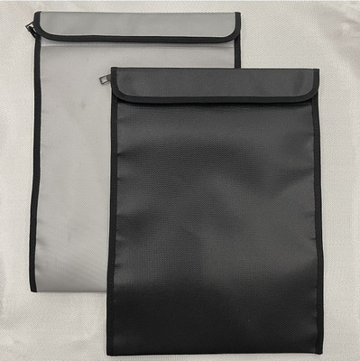 กระเป๋าใส่แฟ้มทนไฟสีเงินไฟเบอร์กลาสไม่ระคายเคือง 1000 ℉ 17x27cm